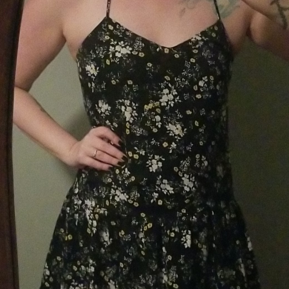 Princess Vera Wang Dress - Picture 8 of 16